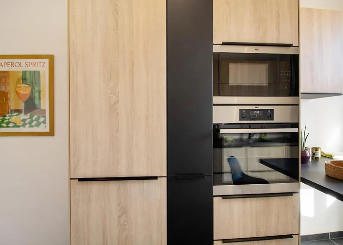 Superbe Centre 阿雅克肖